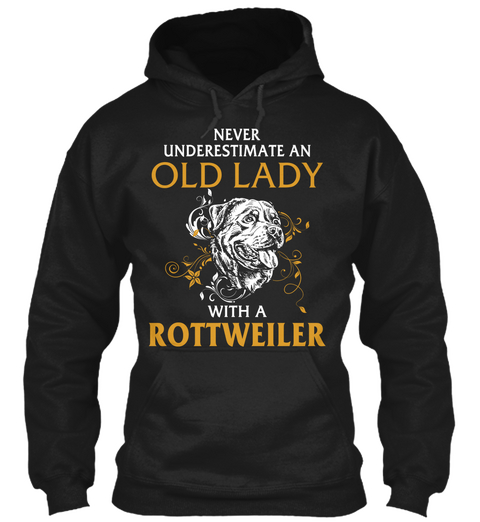 Never Underestimate An Old Lady With A Rottweiler Black Camiseta Front