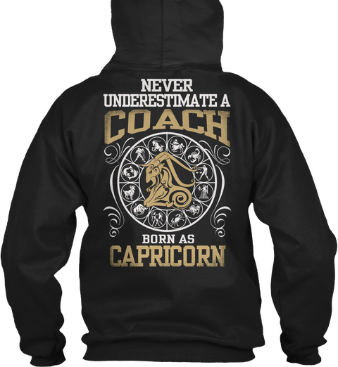 Never Underestimate A Coach Born As Capricorn Black Camiseta Back